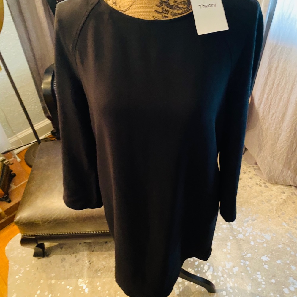 Theory LBD - Picture 2 of 4